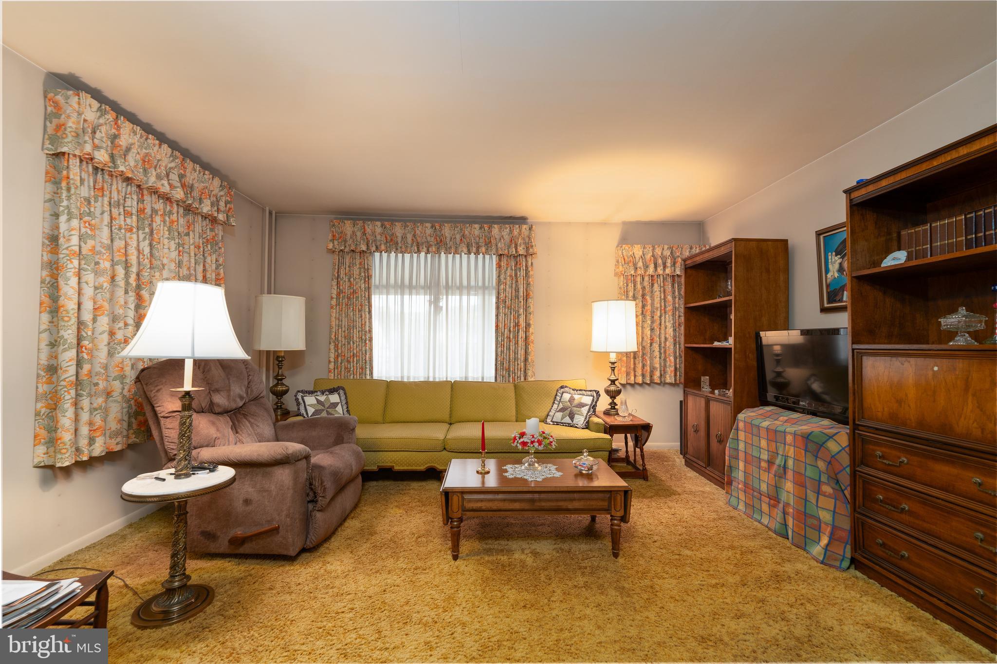 665 Ridge Street Emmaus, PA 18049 - Photo 17 of 26 Gallery Image 17
