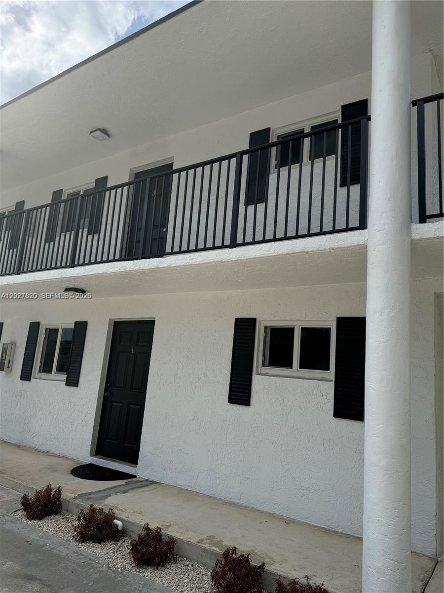 6841 Pembroke Road, Unit 15 Pembroke Pines, FL 33023 - Photo 1 of 16
