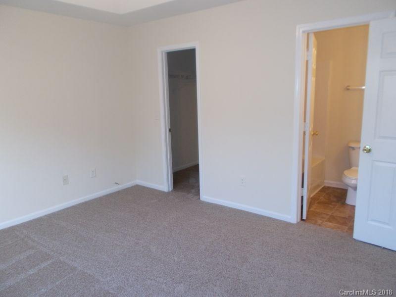 930 Valley Ridge Road Charlotte, NC 28214 - Photo 13 of 21