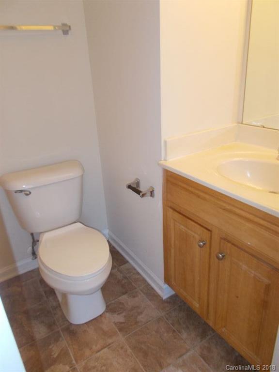 930 Valley Ridge Road Charlotte, NC 28214 - Photo 16 of 21