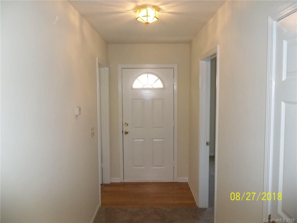 930 Valley Ridge Road Charlotte, NC 28214 - Photo 6 of 21