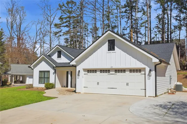 $409,500 | 119 Brook Lane, Seneca, SC 29672