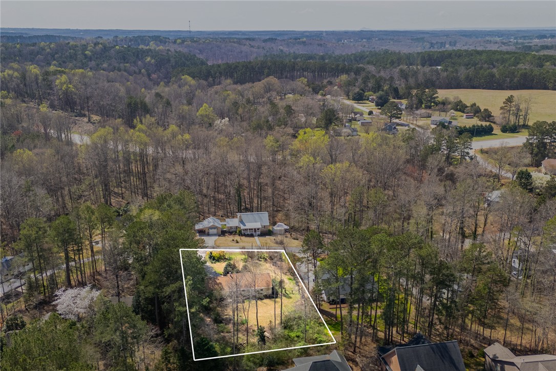 119 Brook Lane Seneca, SC 29672 - Photo 40 of 43 This verdant parcel, bordered by a dense woodland, provides ample space for a secluded home.