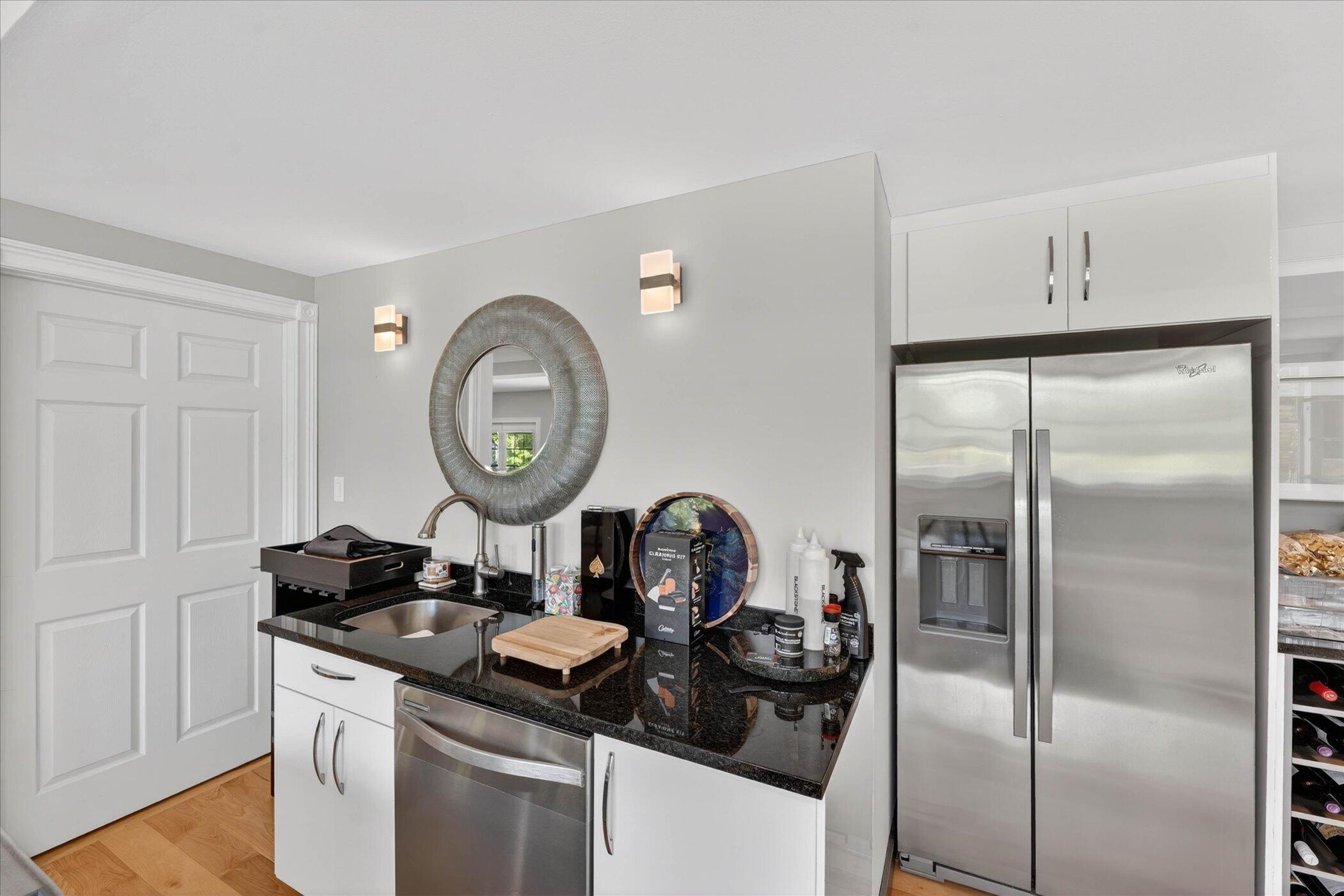 2931 Walnut Ridge Drive Ann Arbor, MI 48103 - Photo 59 of 102 069-2931-Walnut-Ridge-Dr-WindowStill-Pho