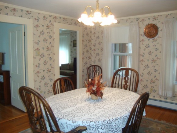 32 South Village Road Loudon, NH 03307 - Photo 4 of 35