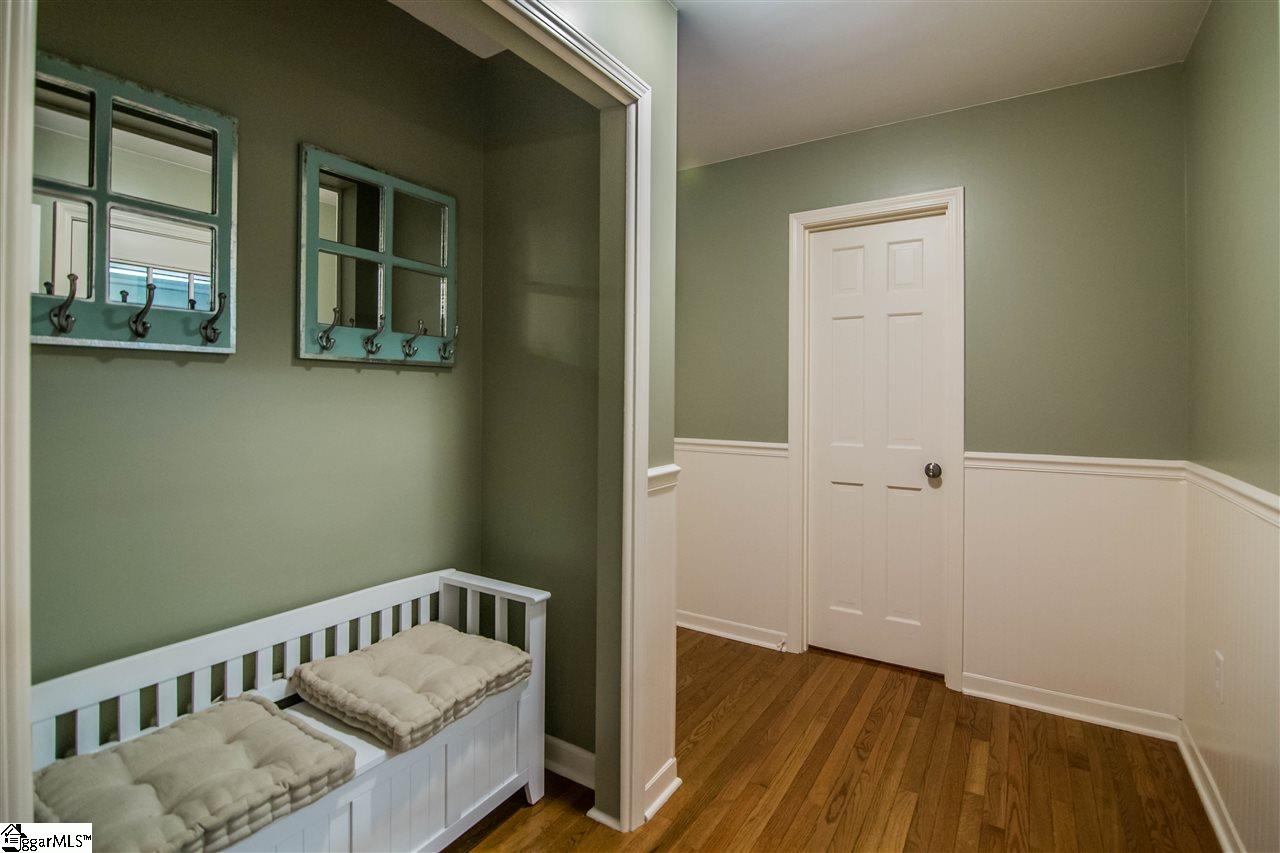 111 Creekside Road Greer, SC 29650 - Photo 14 of 36 Gallery Image 14