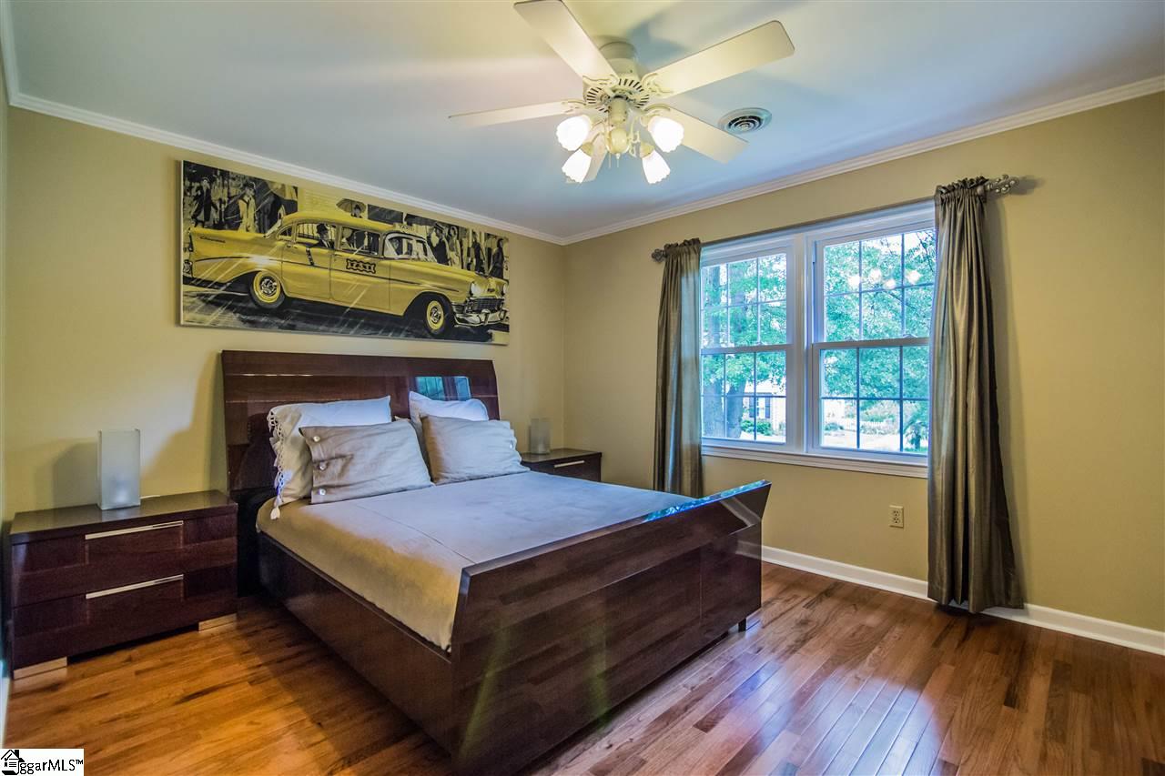 111 Creekside Road Greer, SC 29650 - Photo 19 of 36 Gallery Image 19