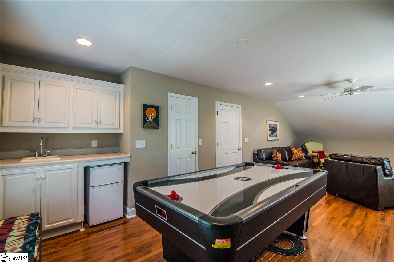 111 Creekside Road Greer, SC 29650 - Photo 23 of 36 Gallery Image 23