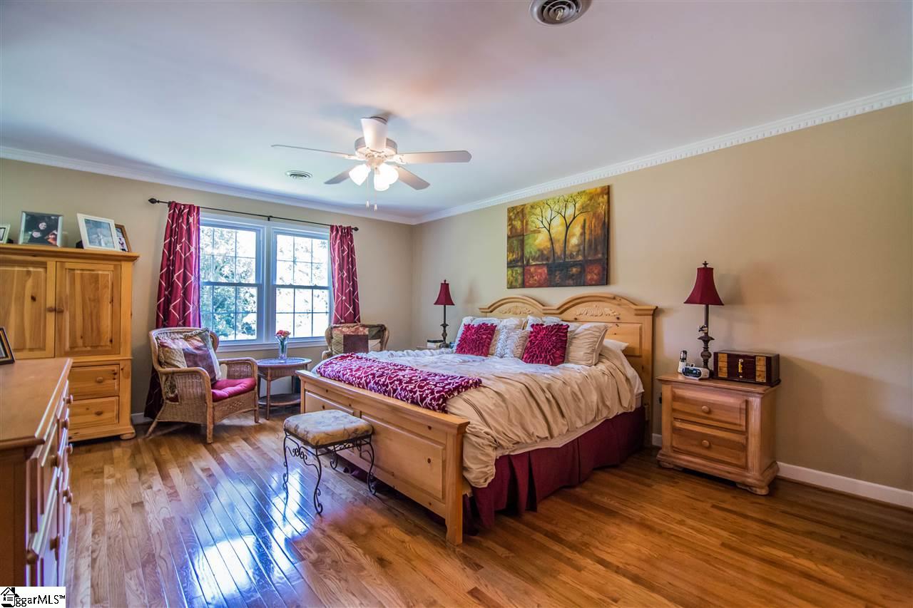 111 Creekside Road Greer, SC 29650 - Photo 28 of 36 Gallery Image 28