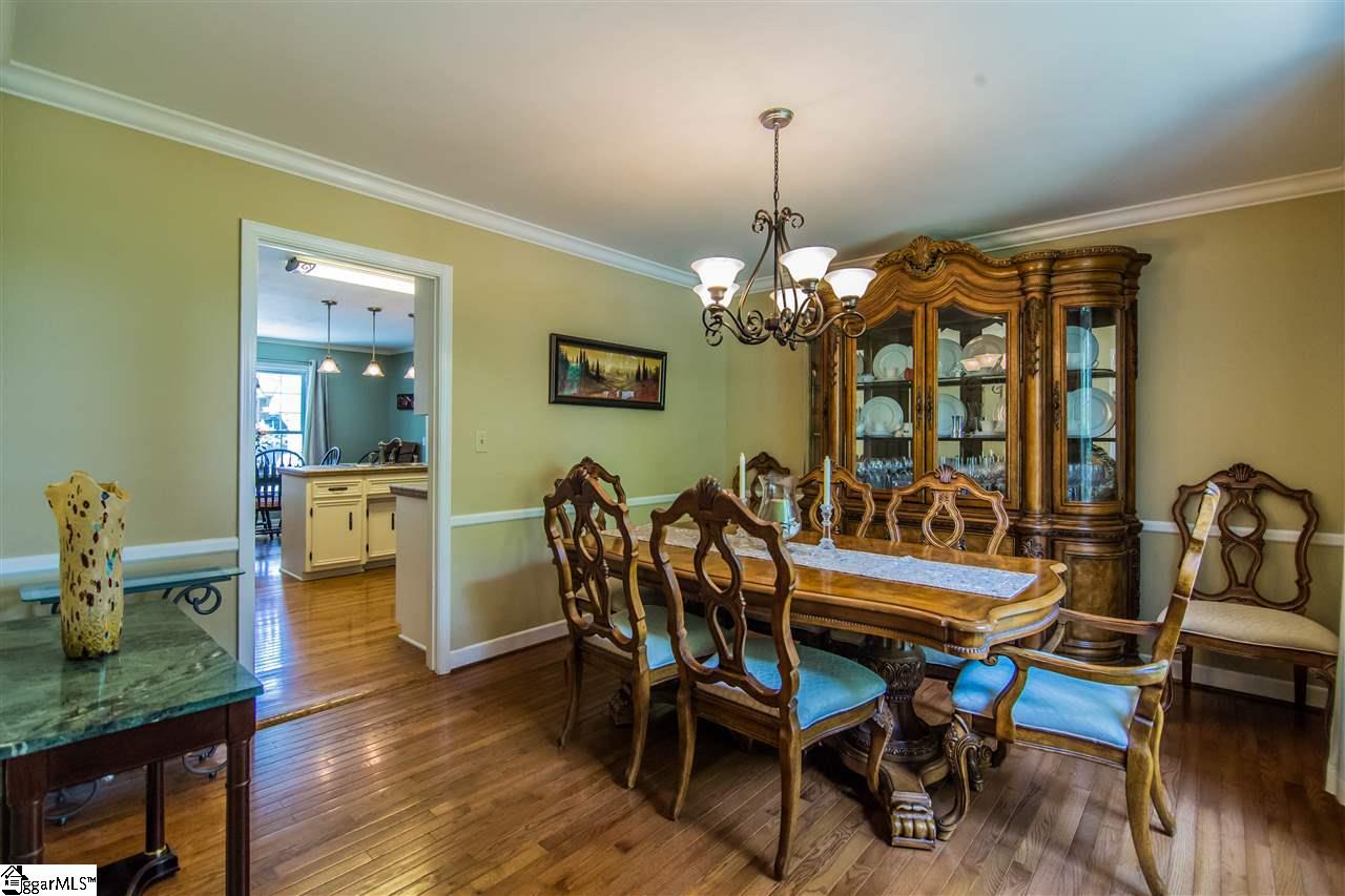 111 Creekside Road Greer, SC 29650 - Photo 8 of 36 Gallery Image 8