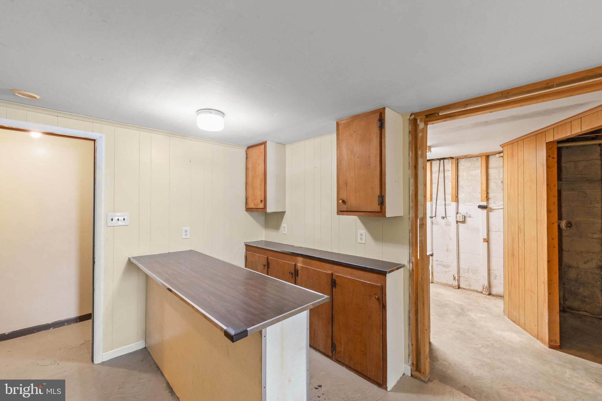 1156 Salem Church Road Stephens City, VA 22655 - Photo 23 of 37 a kitchen with stainless steel appliances granite countertop a sink and a refrigerator