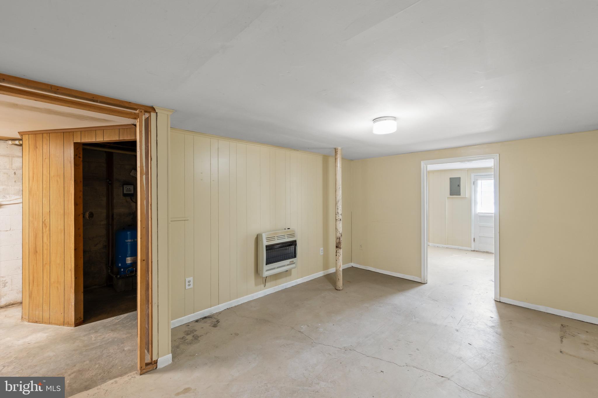 1156 Salem Church Road Stephens City, VA 22655 - Photo 24 of 37 an empty room with windows