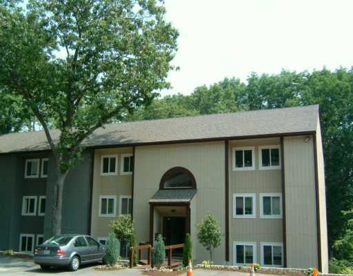 400 New River Road, Unit 312 Lincoln, RI 02838 - Photo 1 of 2 Exterior Front.