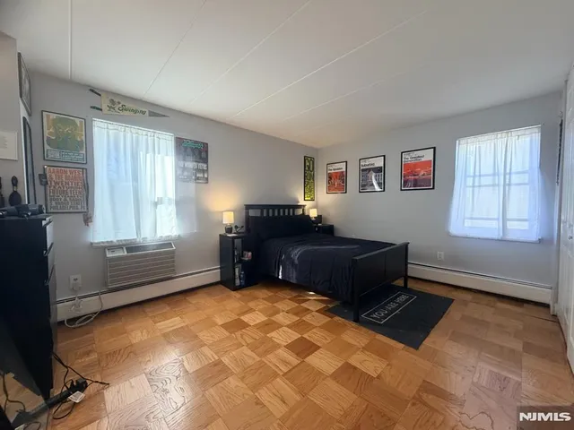 $2,100 | 25 Jefferson Street, Unit 3E, Hackensack, NJ 07601