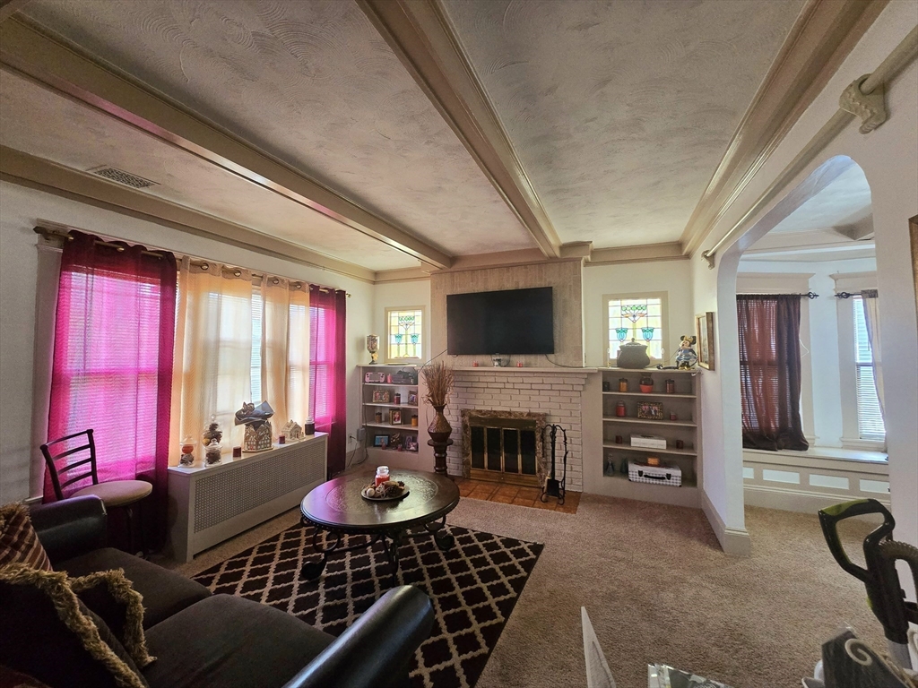 45-47 Sylvan Street Springfield, MA 01108 - Photo 12 of 27 Gallery Image 12