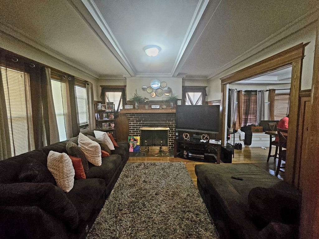 45-47 Sylvan Street Springfield, MA 01108 - Photo 2 of 27 Gallery Image 2