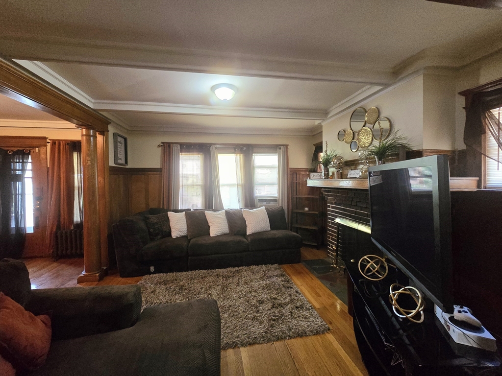 45-47 Sylvan Street Springfield, MA 01108 - Photo 3 of 27 Gallery Image 3