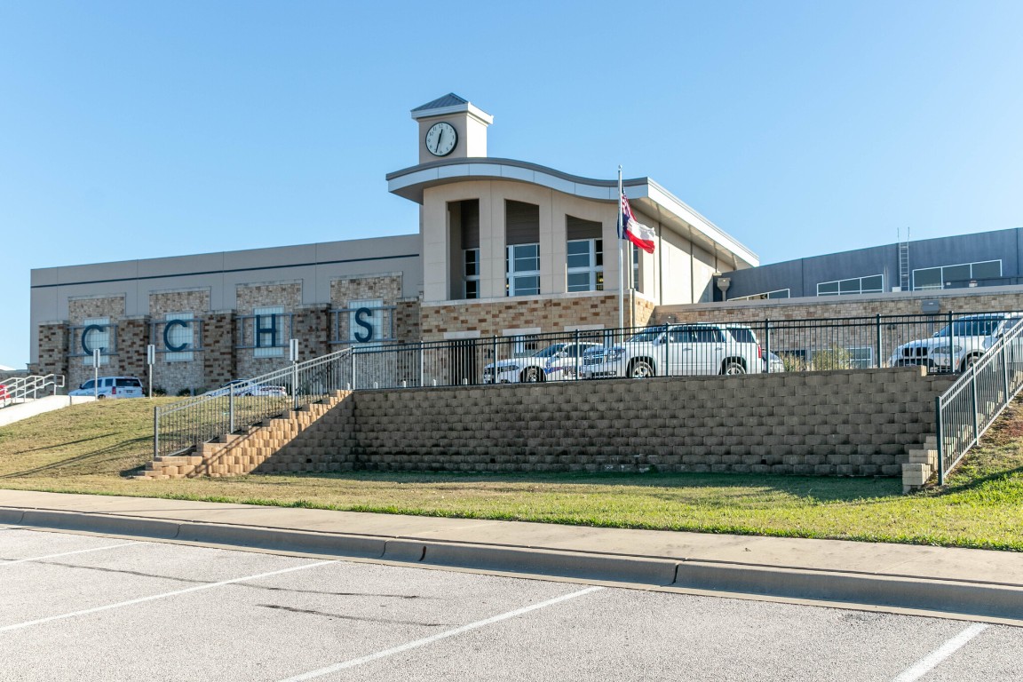 298 Maddy Way Bastrop, TX 78602 - Photo 16 of 18