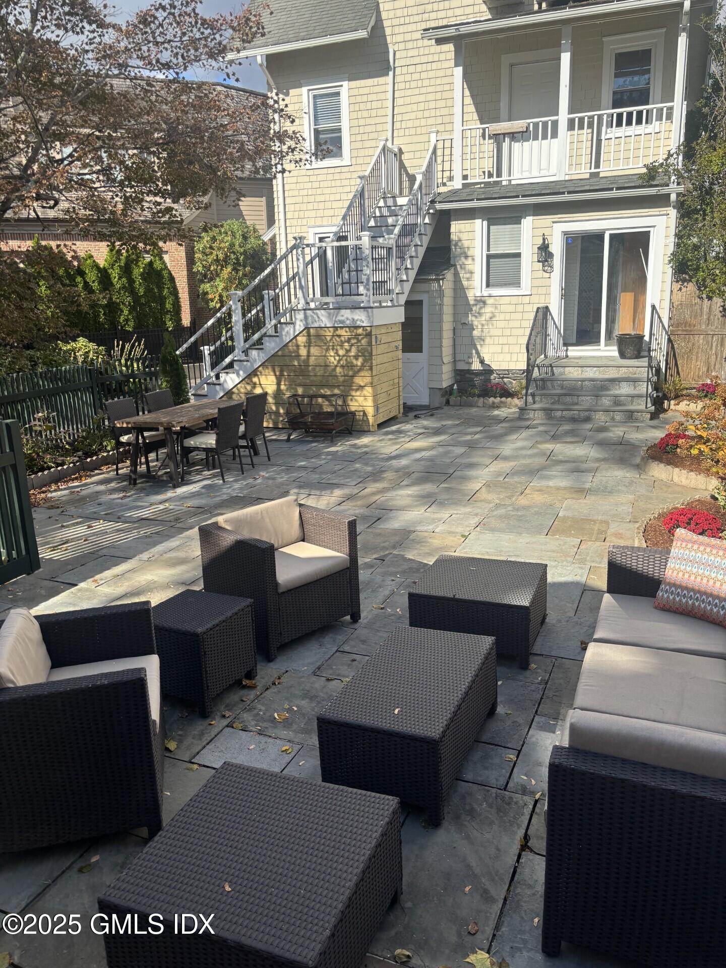 112 East Elm Street, Unit 1 Greenwich, CT 06830 - Photo 19 of 19 a view of a building with seating space