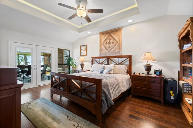 $880,000 | 1436 Indian Hill Boulevard, Livingston, TX 77351