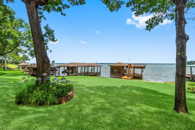 $880,000 | 1436 Indian Hill Boulevard, Livingston, TX 77351