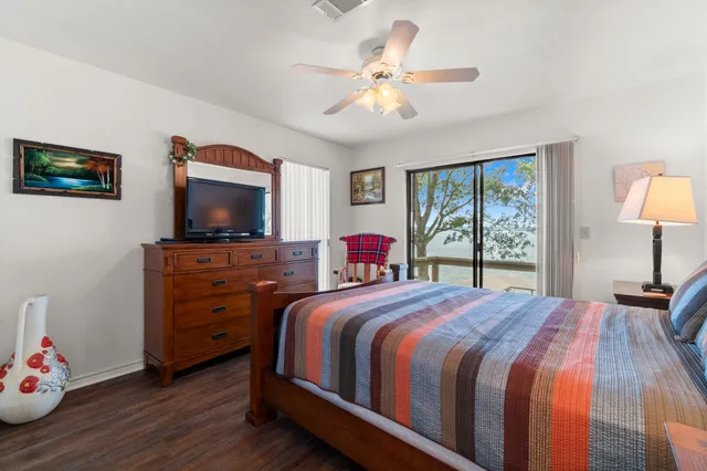 $880,000 | 1436 Indian Hill Boulevard, Livingston, TX 77351