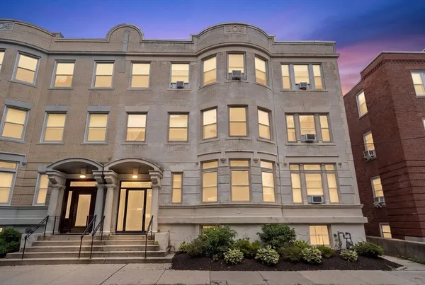 $469,900 | 75 Park Brookline Ma, Unit B, Brookline, MA 02446
