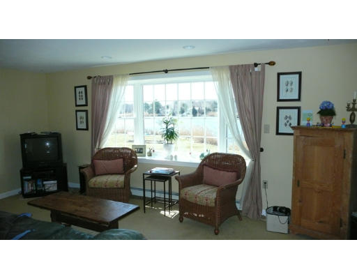 38 Surfside Road Scituate, MA 02066 - Photo 6 of 12 Gallery Image 6