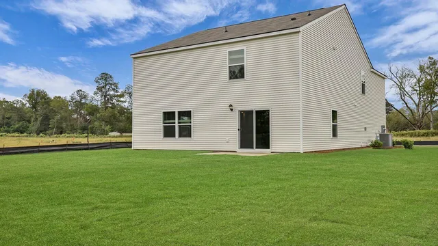 $309,900 | 1052 Mulligan Drive, Manning, SC 29102