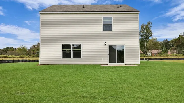 $309,900 | 1052 Mulligan Drive, Manning, SC 29102