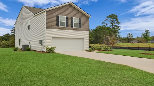 $309,900 | 1052 Mulligan Drive, Manning, SC 29102