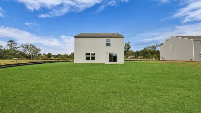 $309,900 | 1052 Mulligan Drive, Manning, SC 29102