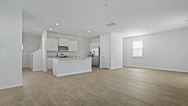 $309,900 | 1052 Mulligan Drive, Manning, SC 29102