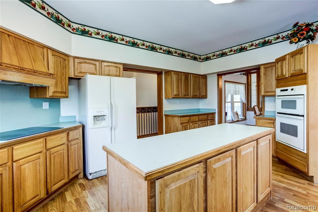 545 West Newburg Road Carleton, MI 48117 - Photo 7 of 47