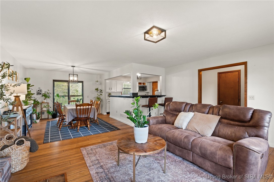 5510 Briarhill Drive Floyds Knobs, IN 47119 - Photo 11 of 88