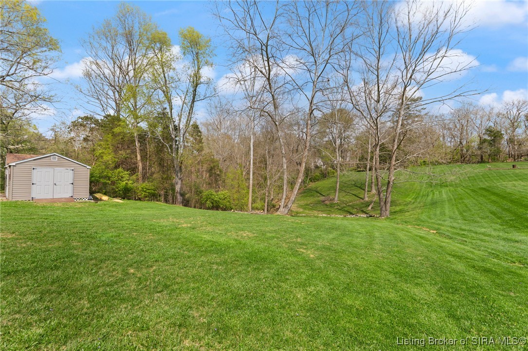 5510 Briarhill Drive Floyds Knobs, IN 47119 - Photo 37 of 88