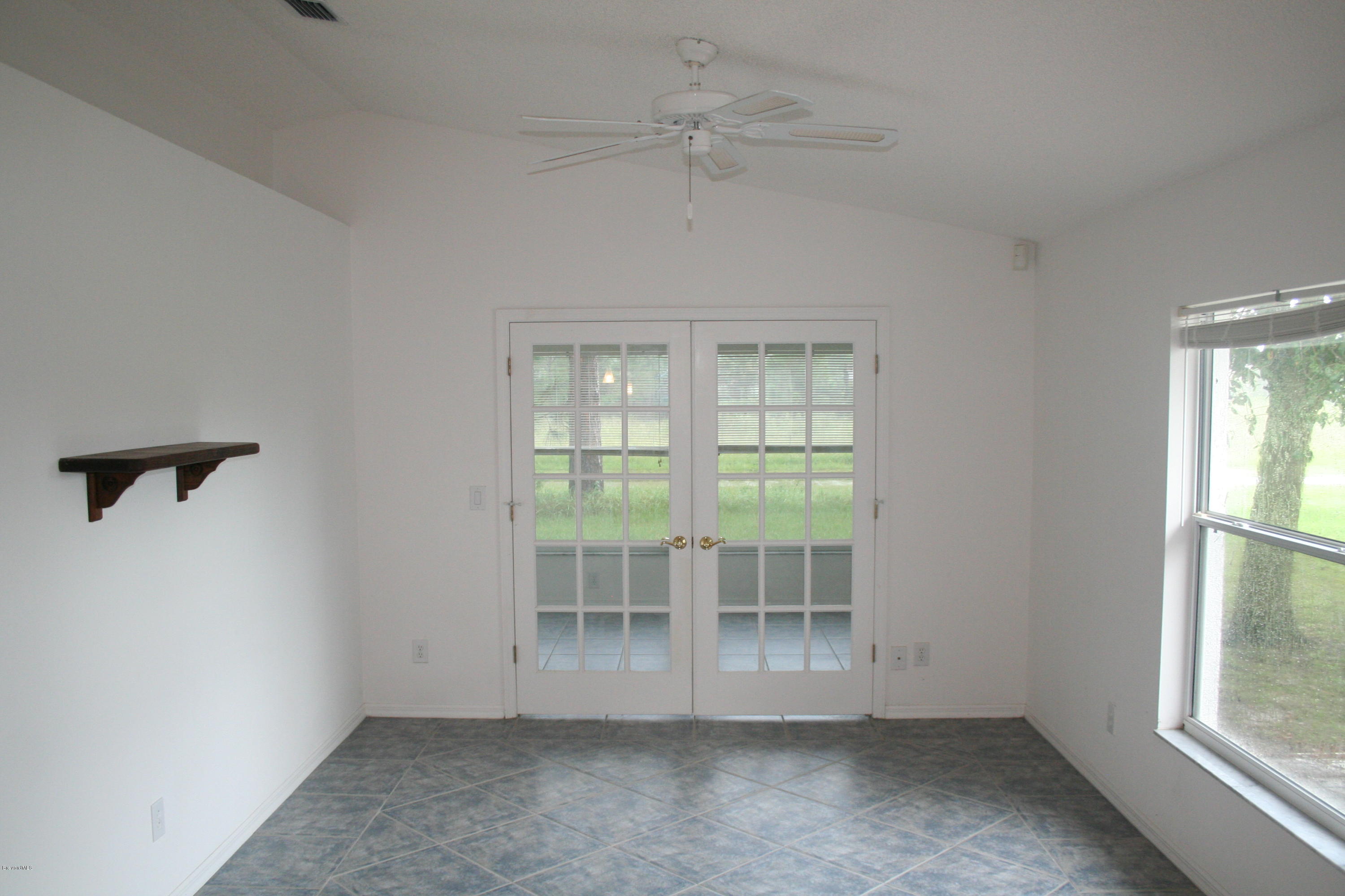1350 Weiman Road Southeast Palm Bay, FL 32909 - Photo 7 of 12 Family Room
