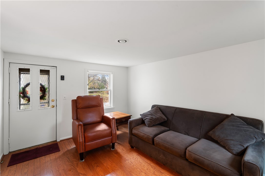 205 Daley Boulevard Irondequoit, NY 14617 - Photo 11 of 27 Den/TV room in the back of the home