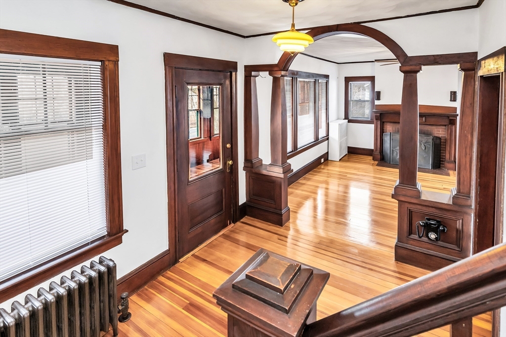 219 Pelham Street Methuen, MA 01844 - Photo 4 of 42