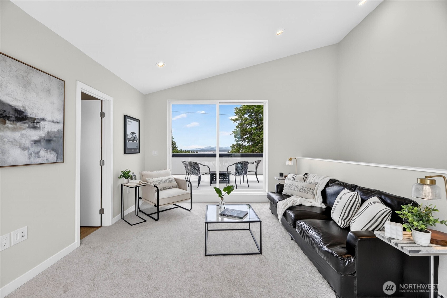 5039 41st Avenue Southwest, Unit 1 Seattle, WA 98136 - Photo 28 of 36