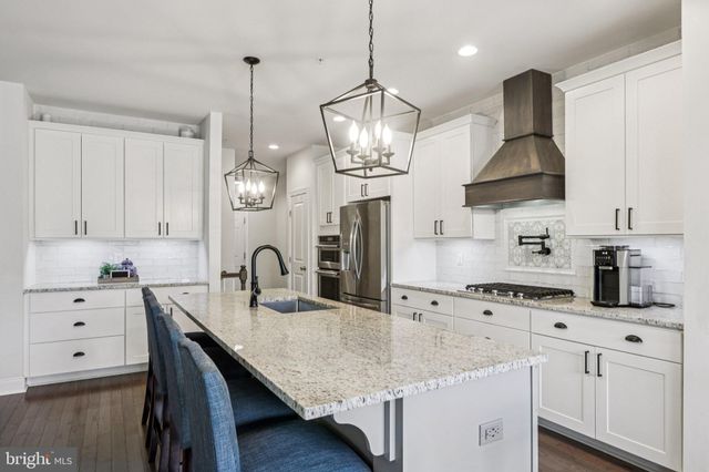 $709,000 | 48 Hunters Lane, Glen Mills, PA 19342