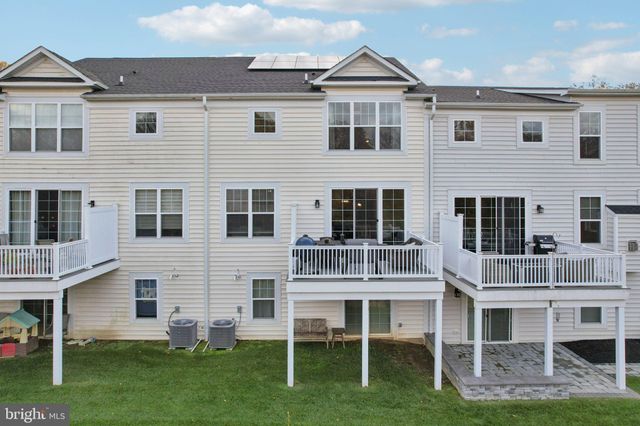 $709,000 | 48 Hunters Lane, Glen Mills, PA 19342