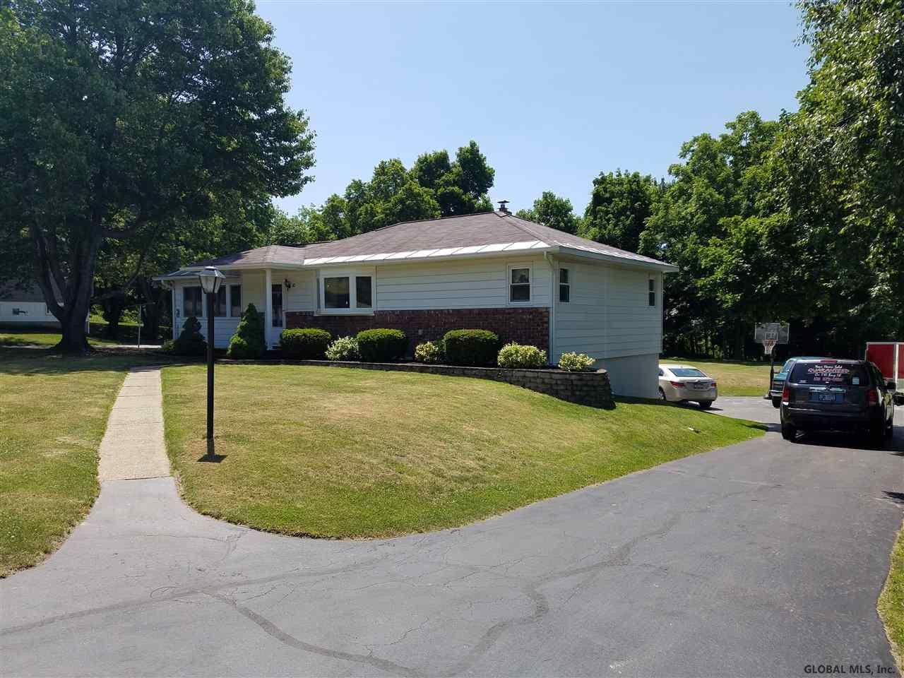 30 Buckbee Road North Greenbush, NY 12180 - Photo 1 of 12 Photo 1