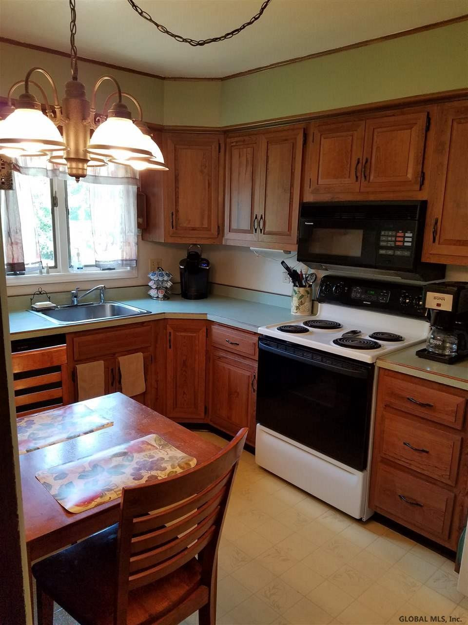 30 Buckbee Road North Greenbush, NY 12180 - Photo 8 of 12 Photo 8