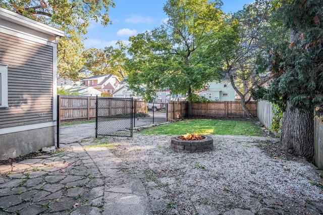 $315,000 | 1030 Benjamin Avenue Southeast, Grand Rapids, MI 49506