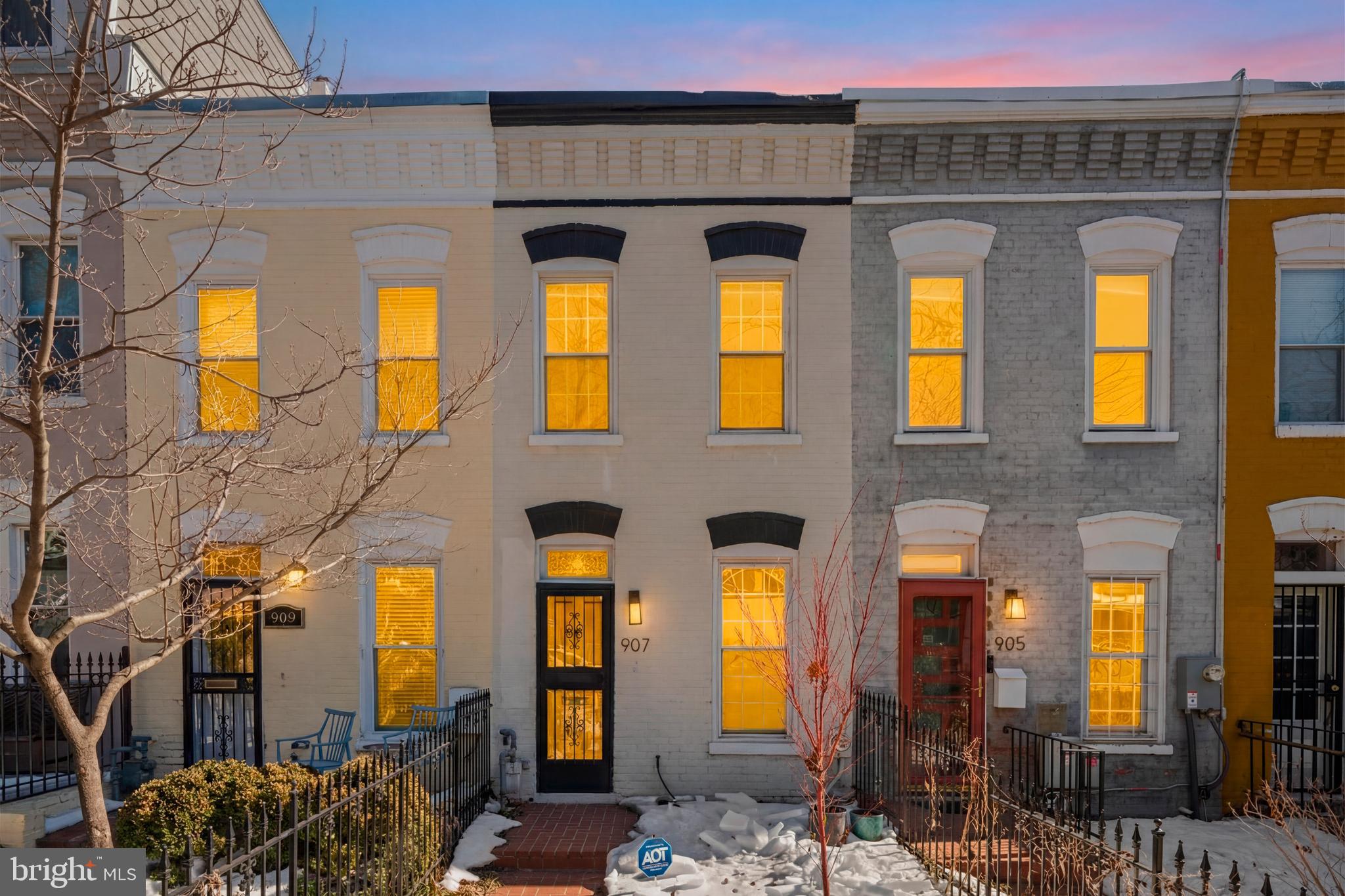 907 8th Street Northeast Washington, DC 20002 - Photo 3 of 33