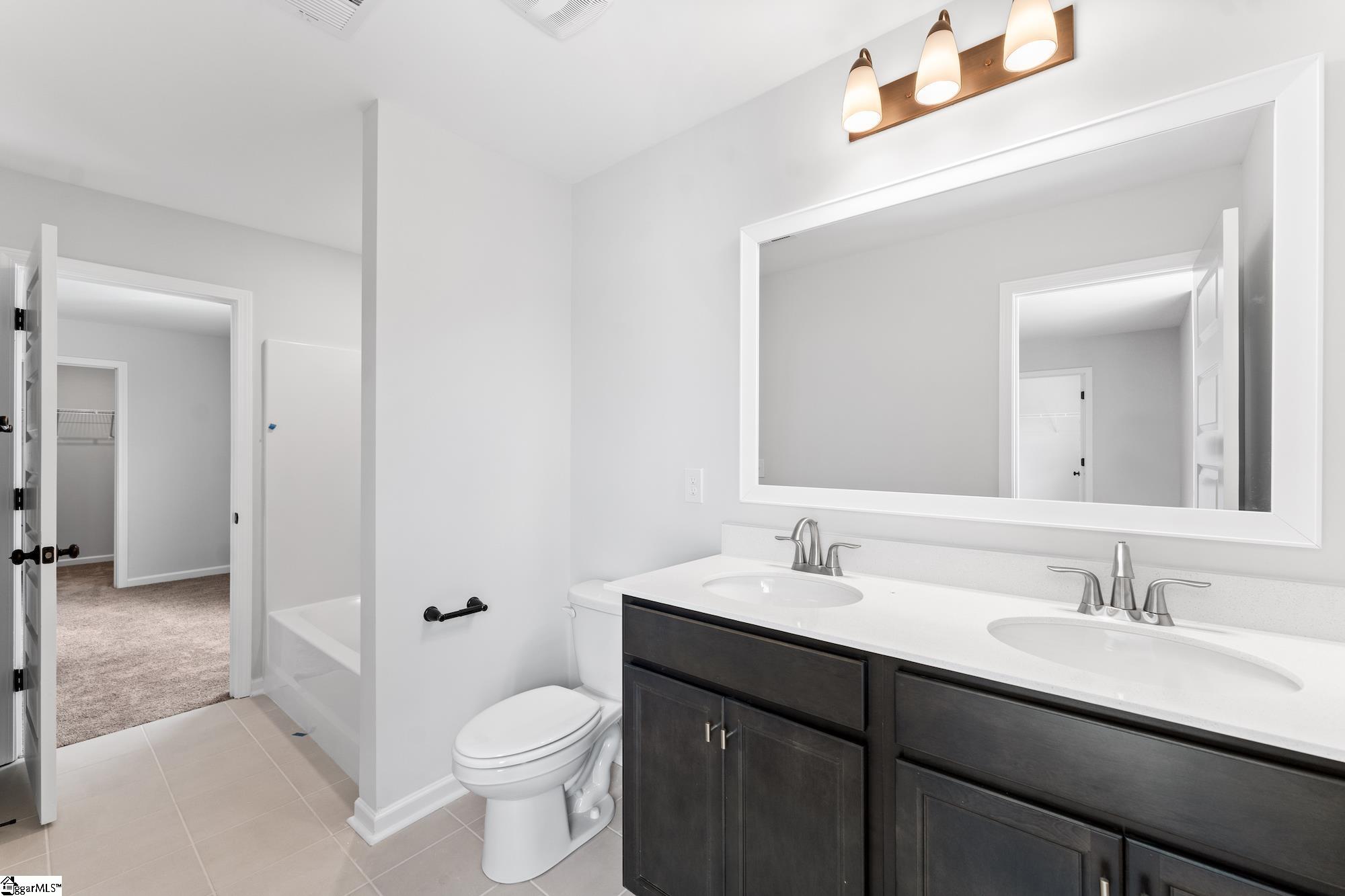 105 Tyrian Drive, Unit 150 Greenville, SC 29607 - Photo 9 of 36