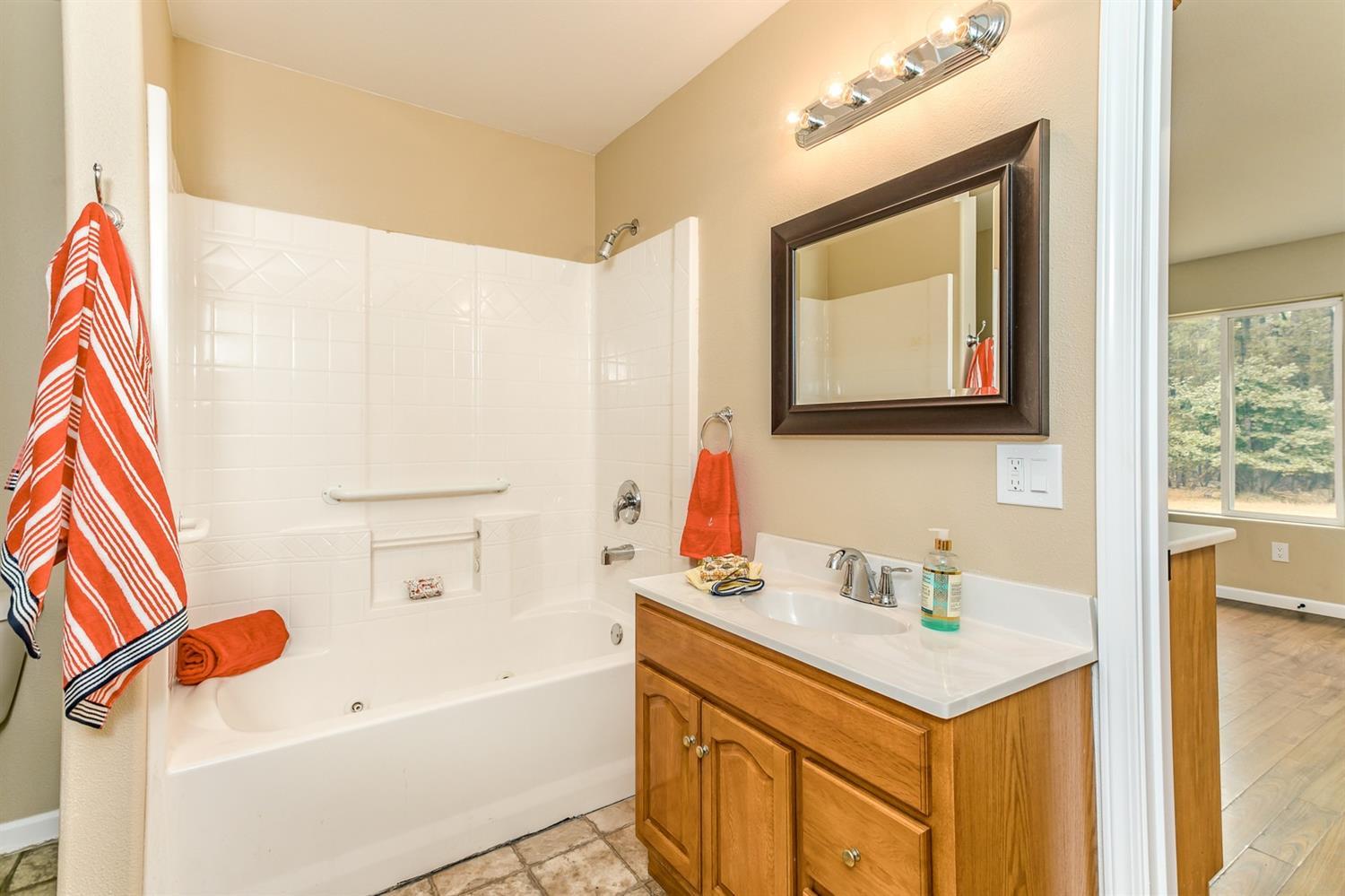 372 Colin Road Grants Pass, OR 97527 - Photo 25 of 34 Additional Photo