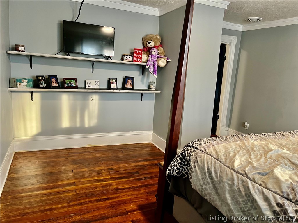 10537 North Reynolds Road Dupont, IN 47231 - Photo 13 of 24