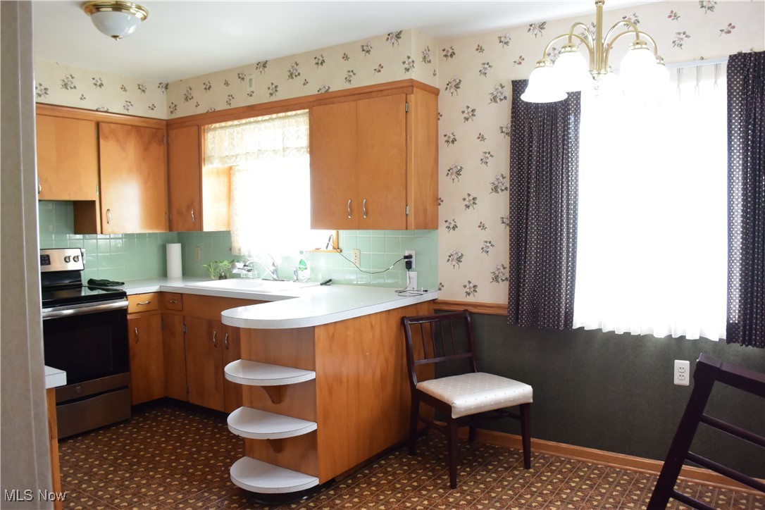 1180 Inman Street Akron, OH 44306 - Photo 8 of 28 Gallery Image 8